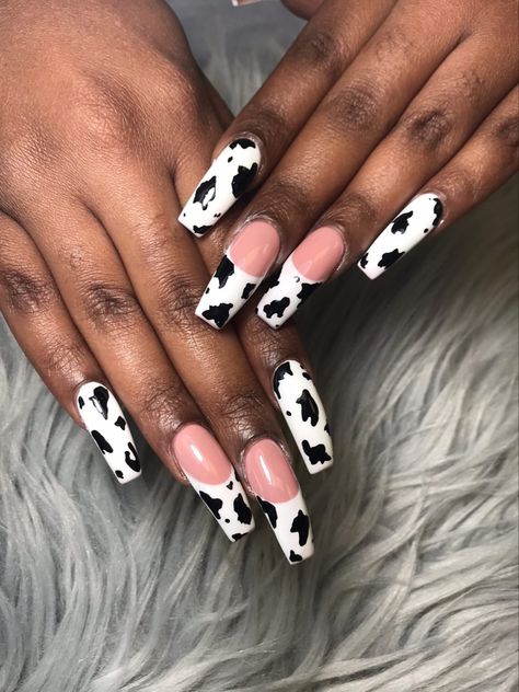 Cow print nails Cow Print Nails, Western Nails, Print Nails, White Cow, Pretty Acrylic Nails, Cow Print, Black Nails, Makeup Collection, Red Nails