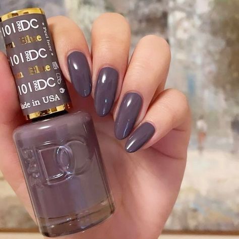 Best Fall Nail Colors Dnd, Dnd 101 Blue Plum, Dnd Blue Plum, Fall Plum Nails, Dnd Winter Nail Colors, Dnd Polish, Dnd Nails, Dnd Gel Nail Polish, Plum Nails