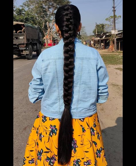 Indian Long Hair, Long Hair Girls, Long Straight Black Hair, Long Hair Do, Gorgeous Braids, Long Hair Images, Straight Black Hair, Long Indian Hair, Cute Quick Hairstyles