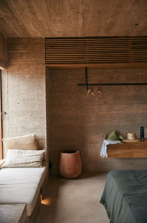 Concrete Effect Paint, Interior Minimalista, Hotel Interior, Wabi Sabi, Hotels Room, Interior Spaces, Boutique Hotel, Interior Architecture, Bedroom Design