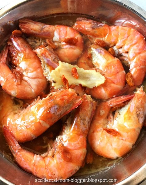 herbal prawns, steam prawns, drunken prawns, healthy food, seafood recipe Drunken Prawns Recipe, Chinese Seafood, Chinese Soup Recipes, Chinese Fish, Prawns Recipe, Prawn Dishes, Food Seafood, Seafood Recipe, Prawn Recipes