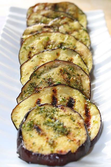 Neapolitan Herb Grilled Eggplant - North Conway Olive Oil Company Marinated Eggplant, Wild Rose Detox Recipes, Parsley Leaves, Thanksgiving Dinner Menu, Grilled Eggplant, Low Carb Dinner Recipes, Eggplant Recipes, Low Carb Dinner, Detox Recipes