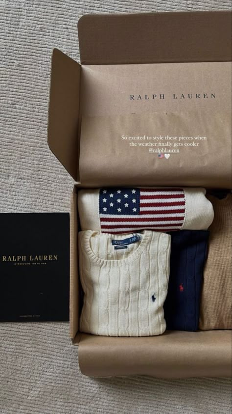 Vanilla Clothes, Visual Wishlist, Navy Aesthetic, Impress Your Crush, Ralph Lauren Aesthetic, Skandinavian Fashion, Super Rich Kids, Ralph Lauren Style, Old Money Style