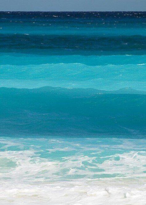 Ocean, different color blues Soul Pictures, No Wave, Future Predictions, Beach Picture, Image Nature, Ocean Colors, I Love The Beach, In The Ocean, Ocean Beach