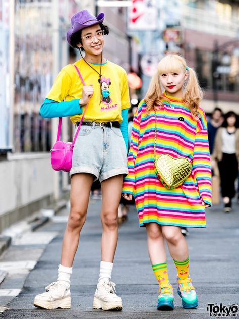 Soso & Karin’s Colorful Street Styles – Tokyo Fashion News Japan Street Fashion, Harajuku Street Style, Harajuku Street Fashion, Japan Fashion Street, Japanese Street Style, Harajuku Fashion Street, Fashion College, Colorful Clothing, Tokyo Street Fashion