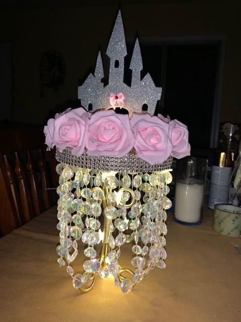 Sleeping Beauty Wedding Centerpieces, Sleeping Beauty Centerpiece, Princess Aurora Party Decorations, Princess Aurora Centerpiece Ideas, Carriage Centerpieces Princess, Aurora Wedding, Quinceanera Centerpieces, Baby Shower Gift Box, Quince Decorations