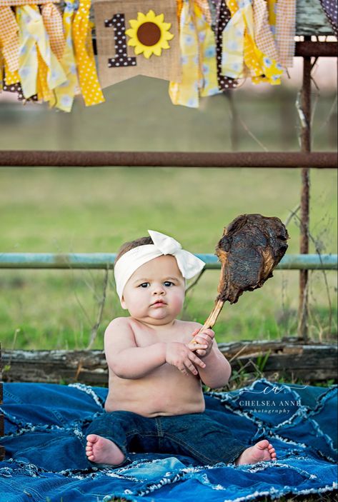 Steak Cake Smash, Steak First Birthday, Steak First Birthday Pictures, Steak Smash Photoshoot, Steak Smash First Birthday, Steak Smash, 1 Year Birthday Party Ideas, Bday Pics, 1 Year Birthday