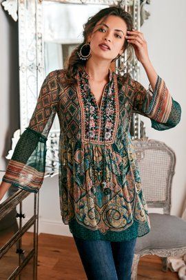 Indian Tunic, Bohemian Tops, Skirt Maxi, Women Tunic Tops, Soft Surroundings, Womens Tunics, Hippie Style, Trendy Dresses, Boho Tops