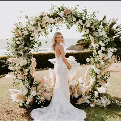 Wedding Floral Arch, Modern Floral Wedding, Elegant Cake Design, Bridal Appointment, My Wedding Dress, Best Airlines, Scotland Wedding, Bridesmaid Getting Ready, Organic Wedding