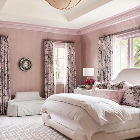 Next Level - Laura Lee Clark Lavender Bedroom, Kelly Behun, Dallas Interior Design, Lavender Haze, Top Interior Designers, Western Home Decor, Interior Photography, Color Photo, Southern Charm