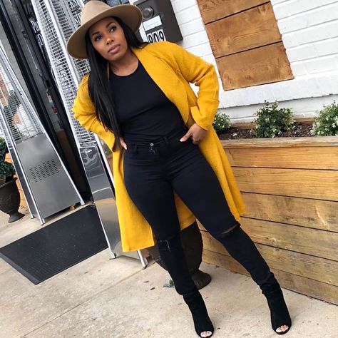 Fedora Hat And Blazer Outfit Black Women, Outfits With A Fedora Hat, Cute Outfits With Hats Black Women, Fedora Women Outfit, Tan Fedora Hat Outfit Black Women, Brown Fedora Hat Outfit Fall, Outfit With Fedora Hat Women, Yellow Fedora Hat Outfit, Black Fedora Hat Outfit Fall