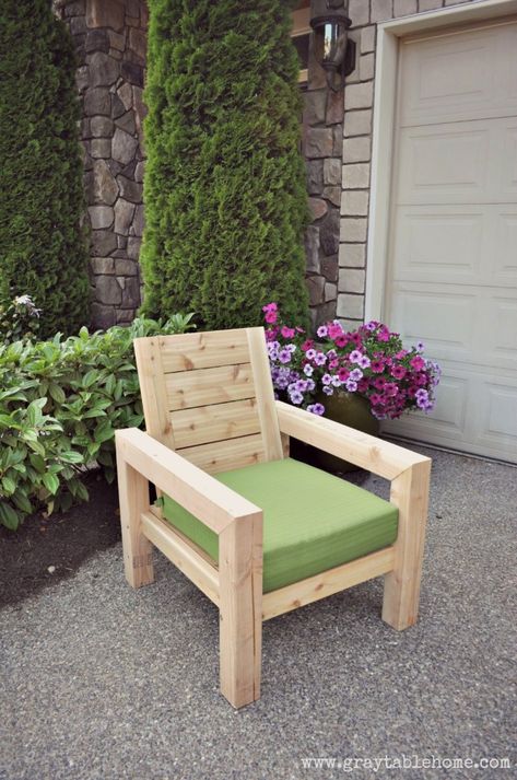 DIY Modern Rustic Outdoor Chair - Gray Table Home Rustic Outdoor Chairs, Outdoor Chairs Diy, Rustic Diy Projects, Chairs Diy, Gray Table, Rustic Outdoor, Outdoor Chair, Creative Furniture, Diy Chair