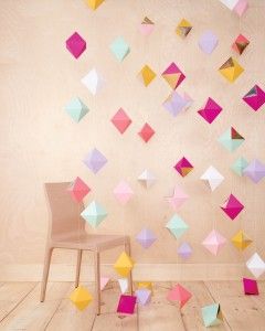 9 DIY Origami Ideas for Your Wedding Diy Fotokabine, Diy Wedding Photo Booth, Diy Photo Booth Backdrop, Paper Diamond, Photo Booth Backdrop Wedding, Booth Backdrops, Garland Backdrops, Guest Book Table, Paper Origami