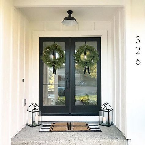 Fixer Upper Renovation – How a Fixer Upper Can Become a Dream Home! - Home Bunch Interior Design Ideas Winter Outdoor Decorations, Hinged Patio Doors, Farmhouse Entry, Farmhouse Front Door, Door Entry, Front Door Entrance, House Front Door, Farmhouse Front, Entrance Design