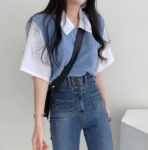 Korean Blouses, Preppy Shorts, Outfits Petite, Current Fashion, 2022 Trends, Outfits 2022, Street Style Summer, Indie Outfits, Comfortable Tops