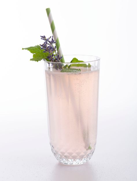 A Jane Austen-Themed Gin and Lavender Cocktail | The Vegan Atlas Cocktails With Lavender, Victorian Birthday Party Ideas, Victorian Birthday Party, What To Do With Lavender, Bridgerton Food, Jane Austen Birthday, Movie Marathon Ideas, Lavender Drinks, 27th Birthday Party