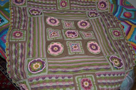 Blossom Crochet, Cal Crochet, My Sister In Law, Tag Blanket, Lily Pond, Crochet Afghans, Girl House, Sister In Law, Tapestry Needle