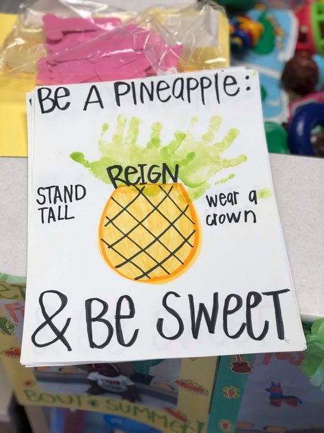 Pineapple Crafts For Toddlers, Pineapple Crafts, Baby Room Art, Handprint Art, Toddler Art, Toddler Crafts, Lesson Plans, Pineapple, Art For Kids