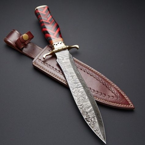 Top_10_Knives® on Instagram: “Materials Damascus steel Firestorm Pattern, Colored Wood with Brass, Fiber Spacers Brass Guard and Pommel, Cow Hide Leather Sheath…” Knife Gifts, Karambit Knife, Dagger Knife, Damascus Steel Knife, Damascus Knife, Steel Art, Cool Knives, Bowie Knife, Knife Sharpening