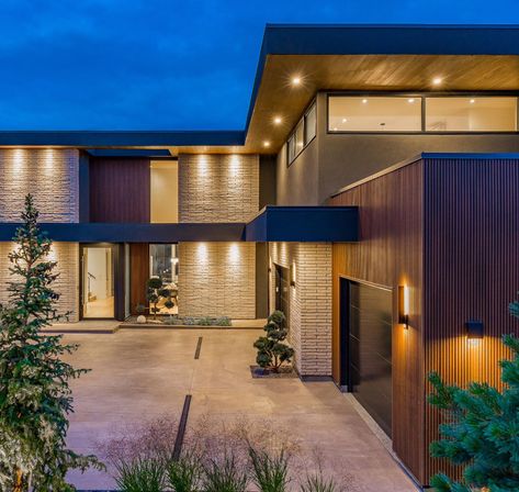 Throwback to this gorgeous #modernmasterpiece in #kelownabc clad on a linear stone, @newtechwoodcanada siding and accents of stucco. Kelowna Bc, Modern Masters, Modern House Design, Design Studio, Modern House, Siding, House Design, Stone, Instagram