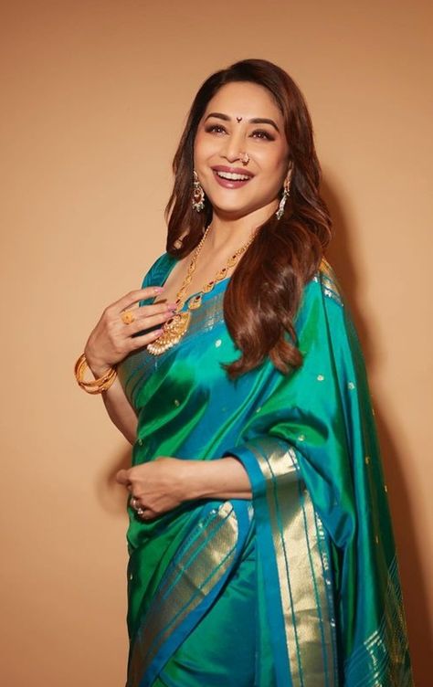 Madhuri Dixit Saree, Maharashtrian Saree, Marathi Wedding, Chanderi Silk Saree, Madhuri Dixit, Green Saree, Kanjivaram Sarees, Tussar Silk Saree, Indian Outfit