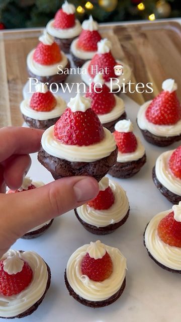 Sierra Georgitsis on Instagram: "Santa? I know him🎅🏻 #browniebites #christmasdessert #dessertrecipe #easydessert #easyrecipes #christmasrecipes #dessertideas #recipeideas #holidayrecipes #brownies" Santa Hat Dessert, Two Bite Brownies, Easy Christmas Dessert, Santa I Know Him, Christmas Brownies, Christmas Desserts Easy, Brownie Desserts, Brownie Bites, Christmas Dessert