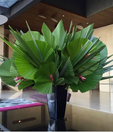 Palm Sunday Decorations, Tall Flower Arrangements, Foliage Arrangements, Hotel Flowers, Tropical Flower Arrangements, Tropical Wedding Inspiration, Easter Flower Arrangements, Greenery Arrangements, Large Flower Arrangements