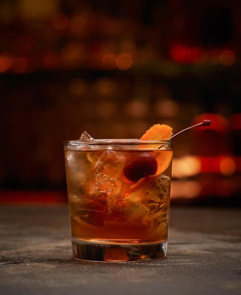 Enjoy 1910 Old Fashioned Drink Recipe | Pendleton Whisky Good Whiskey Drinks, Old Fashion Drink Recipe, Pendleton Whiskey, Old Fashioned Recipe, Whisky Sour, Cocktail Names, Old Fashioned Drink, Cowboy Coffee, Clam Recipes