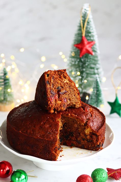 Plum Cake Recipe | Christmas Plum Cake - Sharmis Passions Christmas Plum Cake Photography, Plum Cake Recipe Easy, Best Plum Cake Recipe, Christmas Plum Cake Recipe, Christmas Plum Cake, Easy Fruit Cake, Low Fat Baking, Prepare For School, Plum Cake Recipe