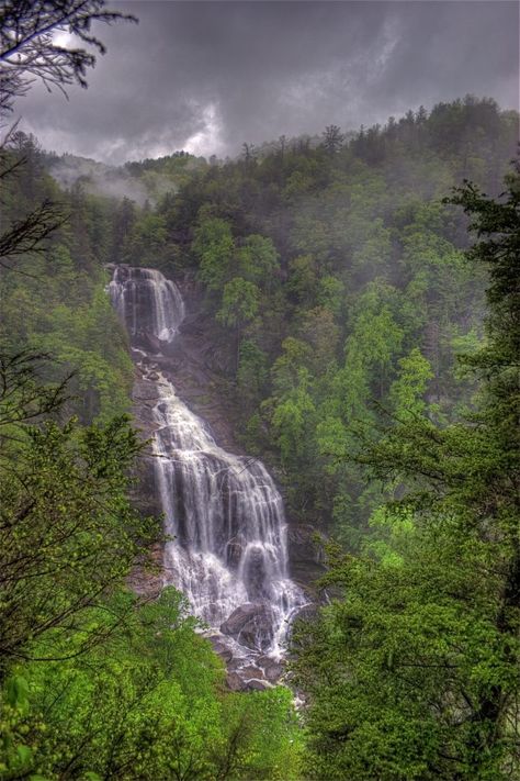 3513335772_8464a2c4df_o Linville Gorge North Carolina, Nc Waterfalls, Spiritual Places, Gorges State Park, Waynesville Nc, North Carolina Vacations, Retirement Ideas, Carolina Mountains, North Carolina Travel