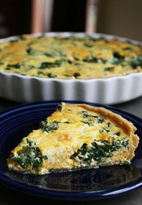 Spinach Ricotta Quiche, Ricotta Quiche, Spinach Feta Quiche, Feta Quiche, Emily Bites, Spinach Quiche Recipes, Ricotta Cheese Recipes, Quiche Recipes Easy, Ricotta Recipes