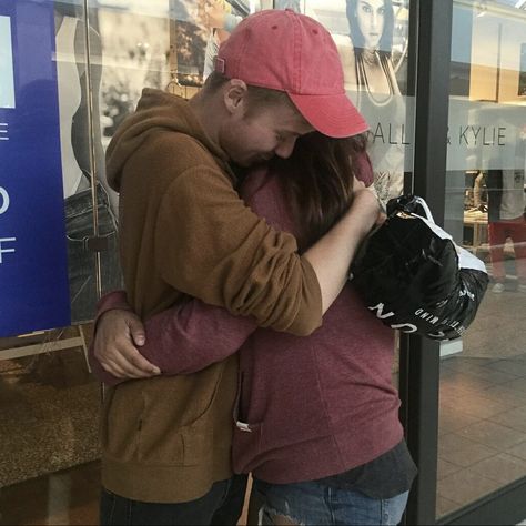 Sam And Colby Valentines, Sam And Colby Meet And Greet 2024, Sam And Colby With Fans, Sam And Colby And Kat Stas, Sam And Colby Young Photos, Sam And Colby Hugging, Mixed People, Sam Golbach, Colby Brock