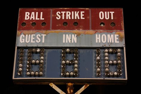 scoreboard Vintage Baseball Scoreboard, Vintage Scoreboard, Baseball Scoreboard, Vintage Gym, Orioles Baseball, Braves Baseball, Sport Inspiration, Garage Makeover, Twins Room