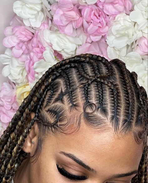 Hair Braid Designs, Cornrows Natural Hair, Women Cornrows, Braided Hairstyles For Black Women Cornrows, Feed In Braids Hairstyles, Cute Box Braids, Feed In Braids, Goddess Braids Hairstyles, Quick Natural Hair Styles