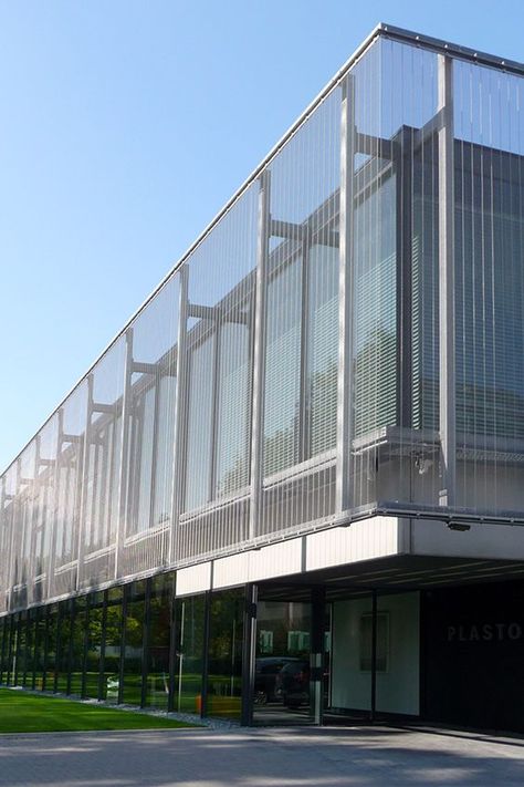 Mesh Facade Architecture, Parking Building, Building Skin, Green Facade, Office Building Architecture, Industrial Architecture, Glass Walls, Zaha Hadid Architects, Building Facade