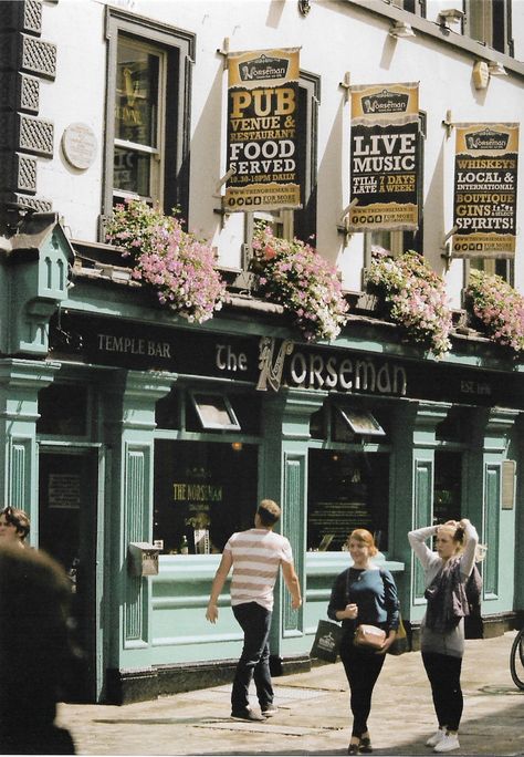 Dublin Film Photography, Bar Street, Paul Mescal, Photography 35mm, Island Town, Temple Bar, Film Photography 35mm, Dublin City, The Love Club