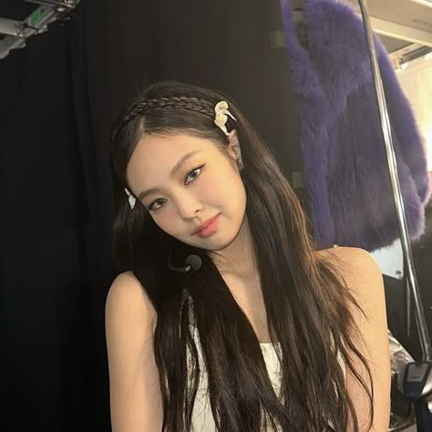 Jennie Hair, Kim Hair, Kpop Hair, Black Hair Kpop, Bow Hairstyle, Peinados Fáciles Para Cabello Corto, Ribbon Hairstyle, Jennie Ruby Jane, Hair Stylies