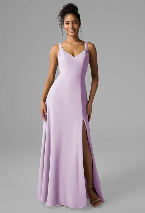 The AW Finnley dress features a graceful A-line silhouette with a V-neck and spaghetti straps. Ideal for gala evenings, its floor-length design offers classic charm and allure. Bridesmaid Dresses Lilac, Dresses Lilac, Lilac Bridesmaid Dresses, Lilac Dress, Long Bridesmaid Dresses, Floor Length, Size 16, Spaghetti Strap, Lilac