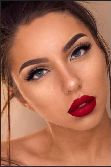 Red Lips Bride, Red Lip Bride, Maquillage Goth, Spring Wedding Makeup, Red Lips Makeup Look, Fair Skin Makeup, Ideal Makeup, Lipstick For Fair Skin, Wedding Makeup Ideas