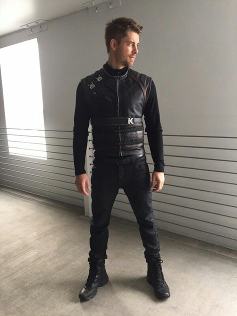 Lincoln Secret Warriors - in the murder vest Agent Outfit, Lincoln Campbell, Marvel Young Avengers, Luke Mitchell, Secret Warriors, Marvel Agents Of Shield, Young Avengers, Secret Agent, Agents Of Shield