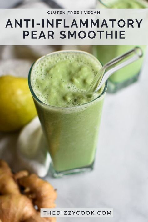 Stay healthy and pain-free with this anti-inflammatory pear smoothie. Packed with vitamins and pain-fighting power, it's a delicious way to get some extra greens...without tasting too green! Anti Inflammation Matcha, Migraine Smoothie Recipes, Anti I Flammatory Smoothie, Anti Inflammation Green Smoothie, Smoothie With Pear, Anti Flammatory Smoothie, Anti Immflamatory Smoothie, Pear Smoothie Recipes Healthy, Savory Smoothie Recipes