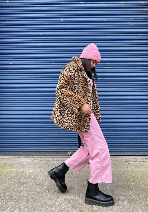 Colourful Fall Outfit, Winter Colorful Outfits, Color Winter Outfit, Colorful Winter Fashion, Colorful Wardrobe, Leopard Print Outfits, Neue Outfits, Mode Inspo, 가을 패션