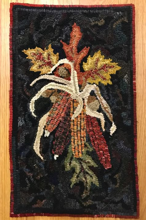 Hand Hooked Wool Rug, Wool Rug Hooking, Wool Patterns, Hooked Rugs Primitive, Punch Needle Ideas, Rug Hooking Designs, Hook Rugs, Baa Baa Black Sheep, Indian Corn