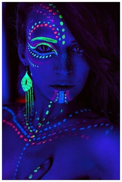 Illuminate your NYE and festival moments with our UV Glow Neon Face & Body Paint. This set of 6 vibrant, Y2K-inspired fluorescent tubes ensures you radiate confidence. Witness a glow that’s not only bright but expressive. Dance the night away adorned in colors that come to life under UV light, highlighting your unique style. Perfect for those ready to experience the extraordinary. #NYE #Y2K #FestivalGlow #GlowInTheDark #BodyArt #NeonVibes #PartyReady #MakeupArtist #RaveMakeUp #RadiantGlow Blacklight Party Makeup, Rave Festival Makeup Ideas, Glow Body Painting, Neon Face Painting Ideas, Rave Body Painting, Glow Body Painting Ideas, Festival Body Painting, Uv Face Paint Ideas, Glow Face Paint Ideas