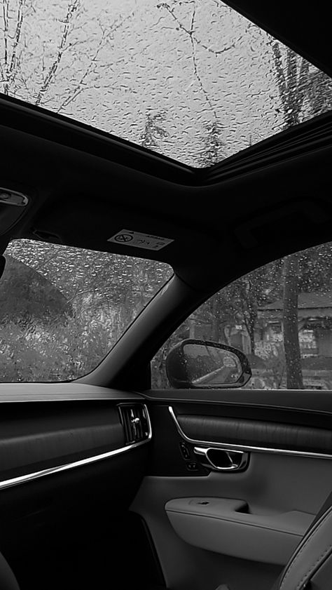 Inside Car Wallpaper, Car Inside Aesthetic, Volvo Aesthetic, Black Interior Car, Inside Car Aesthetic, Black Volvo, Cullen Aesthetic, Car Bows, Volvo S90