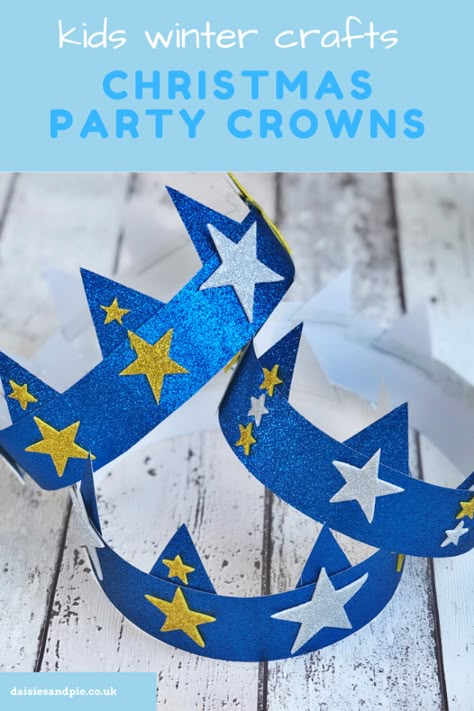 Christmas Crowns For Kids, Crowns Craft, Christmas Crown, Hearts Paper Crafts, Kindergarten Activity, Kids Handicraft, Movie Crafts, Diy Christmas Party, Bags Making