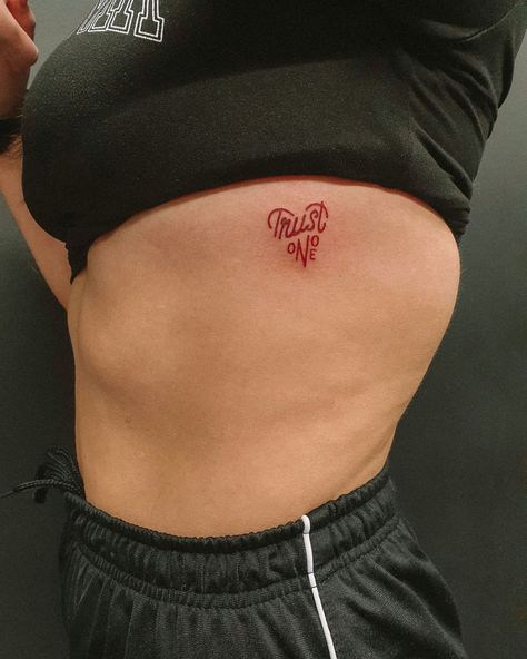 MINI TATTOO | HELSINKI on Instagram: “"Trust no one" and "777" for @alinaach__ 😊 ⠀ #trustnoone #777 #numbertattoos #minitattoo #minitattoos #redinktattoo #redink #smalltattoos…” Word Cover Up Tattoo, Trust No One Tattoo, Respect Tattoo, Family Tattoo Ideas, Woman Inspiration, Rib Tattoos For Women, One Tattoo, Tattoo Board, Mini Tattoo