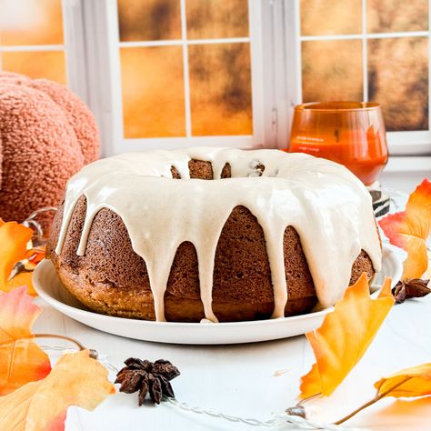 Maple pumpkin spice bundt Cake - Caitlin's Table Gluten Free Carrot Bundt Cake, Carrot Cake In A Bundt Pan, Bundt Carrot Cake Recipe, Carrot Cake Recipes From Scratch, Carrot Cake Bundt Cake Recipe, Paint Clothing, Carrot Bundt Cake, Honest Products, Cake Bundt