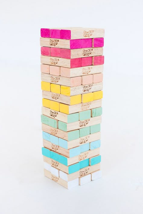 DIY Ombre Jenga-make feelings Jenga Jenga Diy, New Years Eve Games, Board Games Diy, Diy Ombre, Monthly Crafts, Diy Games, Diy Projects To Try, Diy Inspiration, Diy For Kids