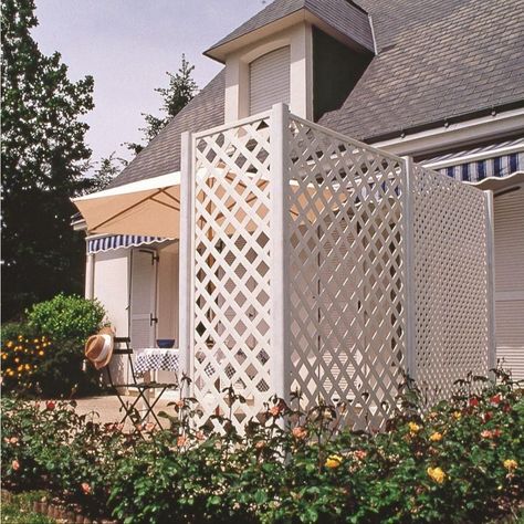 Vinyl Lattice Panels, Lattice Privacy Screen, Privacy Ideas, White Lattice, Patio Privacy, Privacy Fence Designs, Lattice Fence, Backyard Privacy, Privacy Screen Outdoor